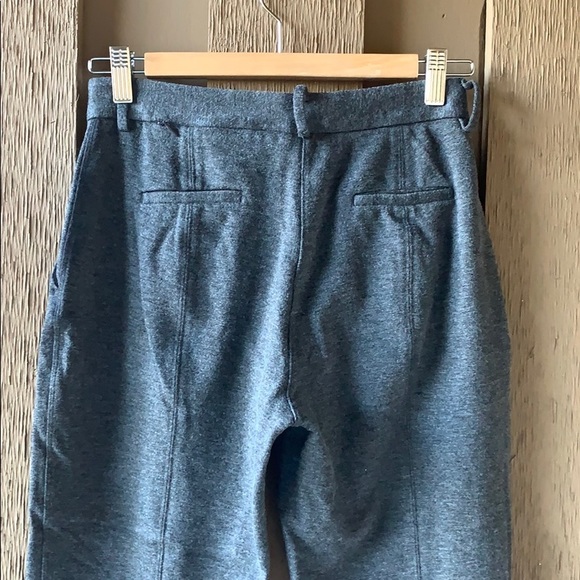 Aritzia the Group Babaton Gray Crop Trousers - Picture 3 of 14